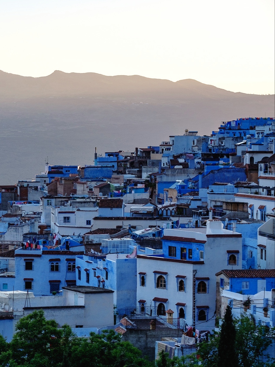 Best 5 Days Tour From Marrakech To Chefchaouen And Desert